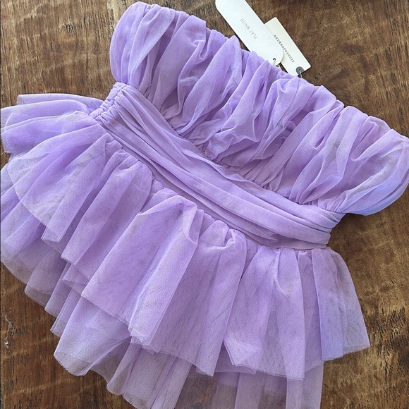 Flat White strapless tulle top - Picture 3 of 4